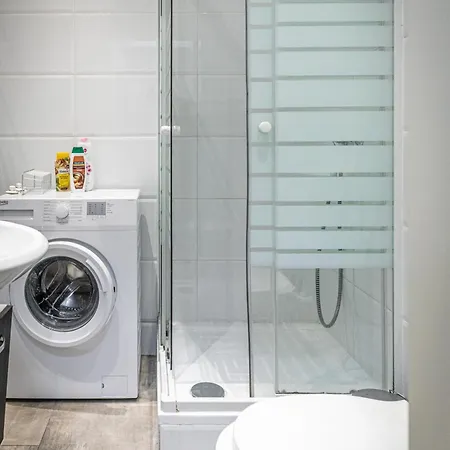 Central & Affordable By Jr City Apartments Vienna Room photo