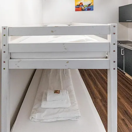 Central & Affordable By Jr City Apartments Vienna Room photo